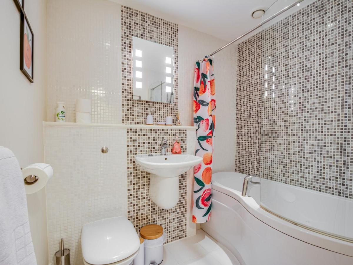 Pass The Keys Quiet 2-Bed Apartment On The Ground Floor 캔터베리 외부 사진