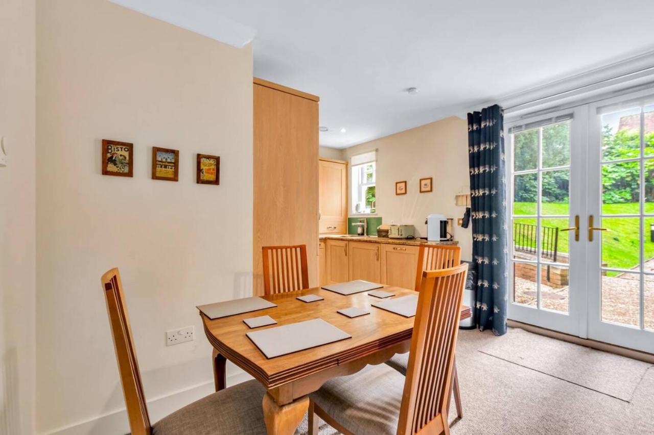 Pass The Keys Quiet 2-Bed Apartment On The Ground Floor 캔터베리 외부 사진