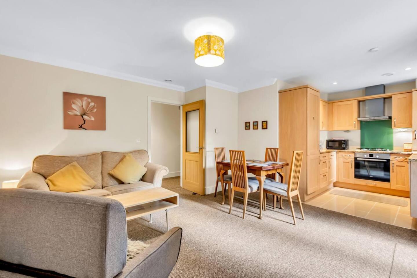 Pass The Keys Quiet 2-Bed Apartment On The Ground Floor 캔터베리 외부 사진